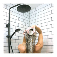 Load image into Gallery viewer, Lamazuna Solid Shampoo - Dry Hair (Vanilla &amp; Coconut)
