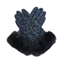 Load image into Gallery viewer, Miss Sparrow Leopard Print Gloves
