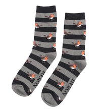 Load image into Gallery viewer, Mr Heron Robins &amp; Stripes Bamboo Socks
