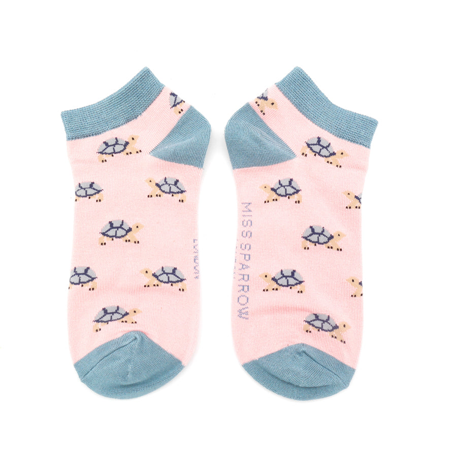 Miss Sparrow Bamboo Turtles Trainer Socks Pink
