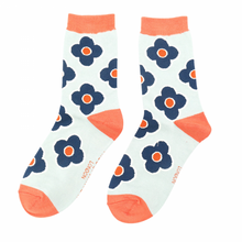 Load image into Gallery viewer, Miss Sparrow Retro Flowers Socks
